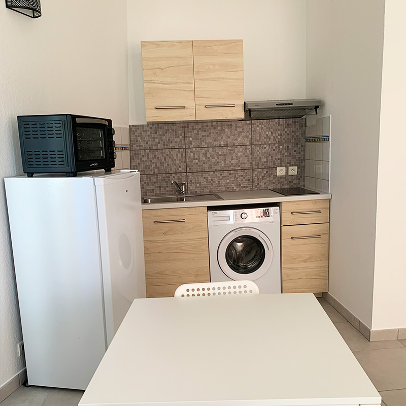 appartement kennedy-21 cuisine-2 residence les cypres carre