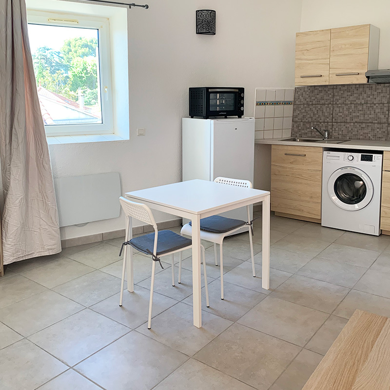 appartement kennedy-21 cuisine-2 residence les cypres carre