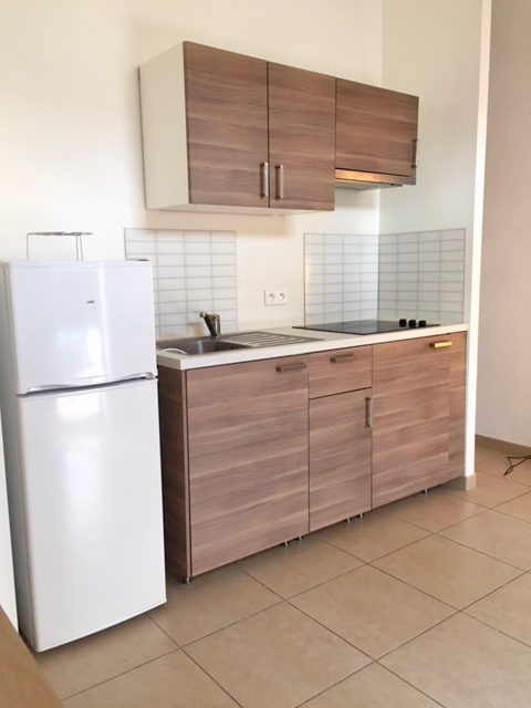 Appartement Cabrier 7 cuisine équipée résidence les cyprès vignette